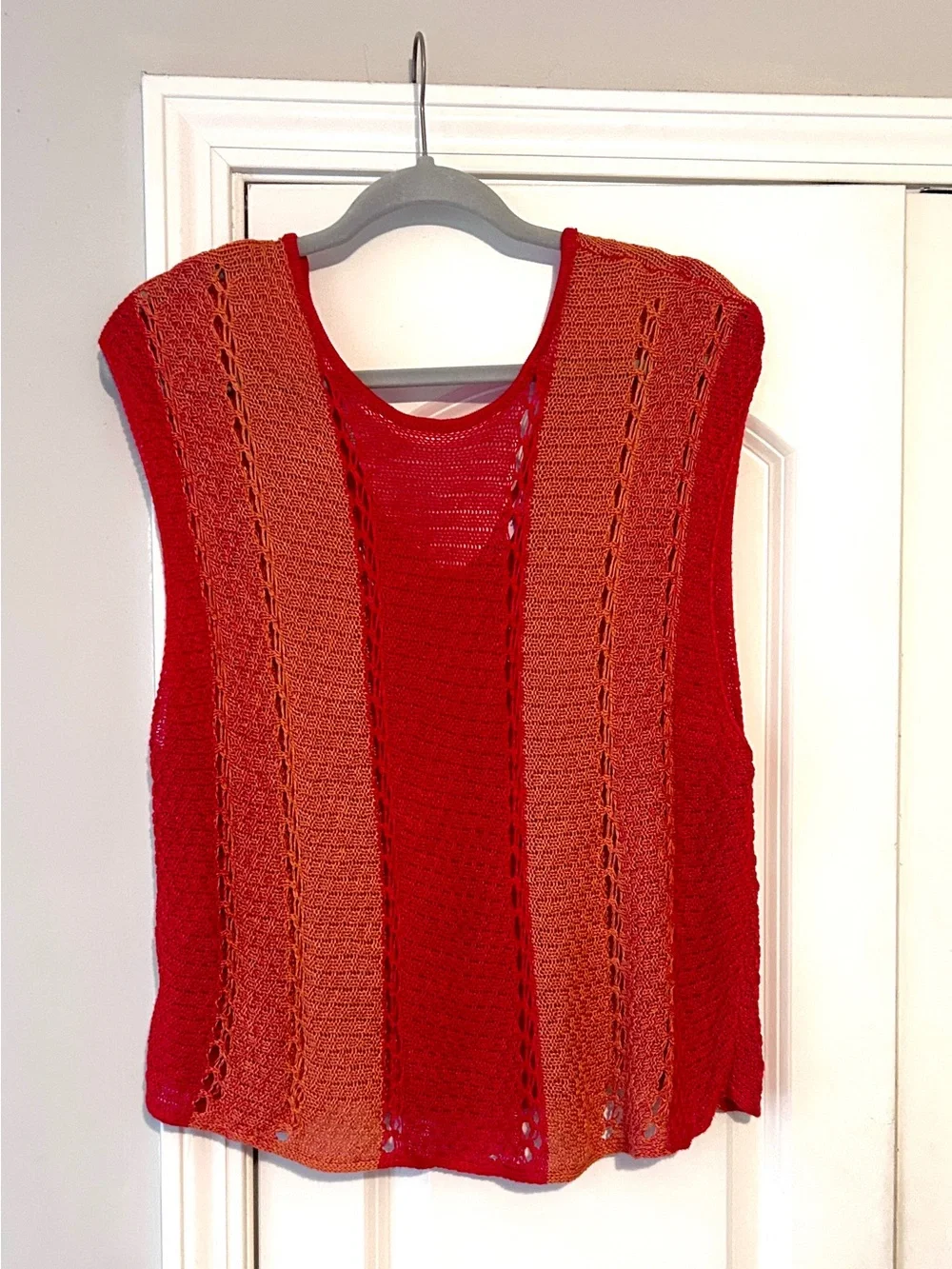 Zara Red & Rust Knit Sleeveless Sweater Top Size Large